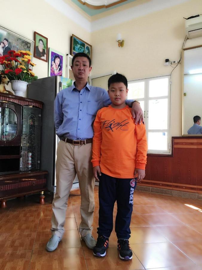 מלון Phu Tho Khach San Phu Ha מראה חיצוני תמונה