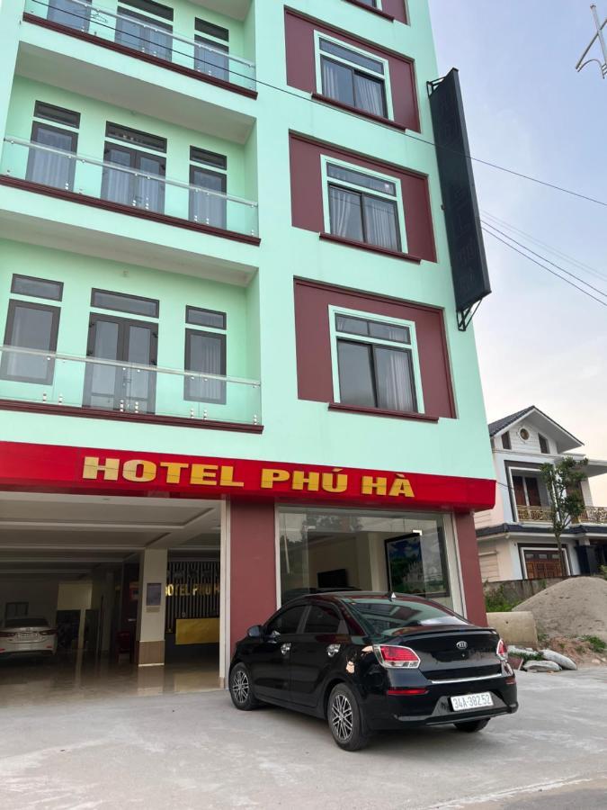 מלון Phu Tho Khach San Phu Ha מראה חיצוני תמונה